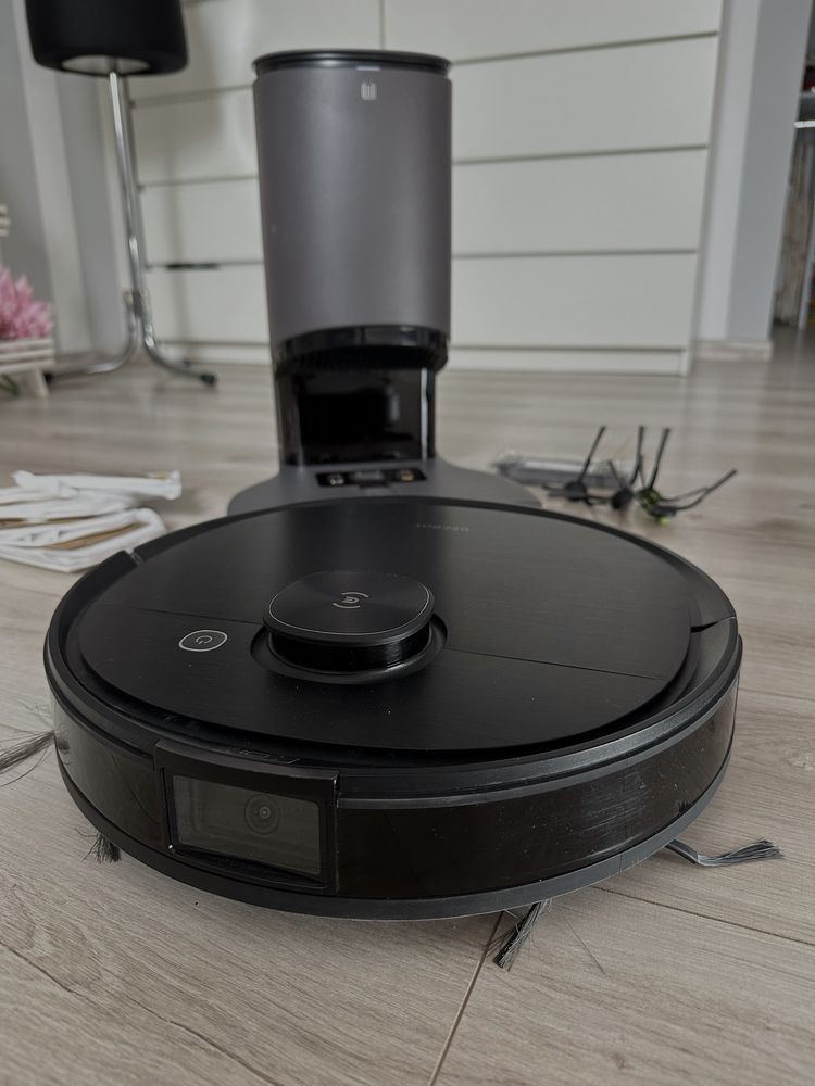 Robot sprzątająco mopujący Ecovacs Deebot T8 Aivi + Stacja - ZESTAW!