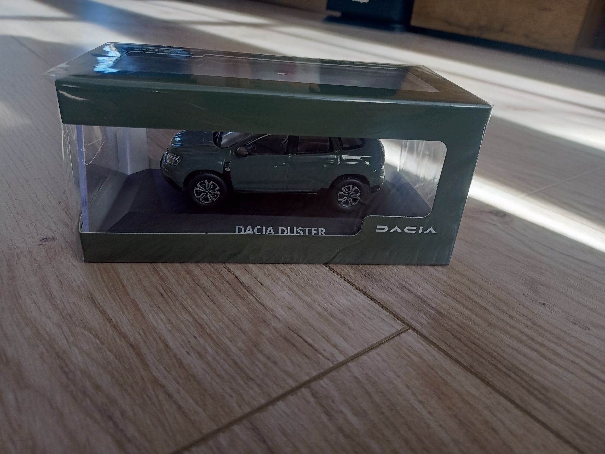 Dacia Duster 2022 fl w skali 1/43 - model kolekcjonerski