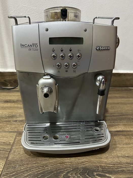 Кавомашина Saeco incanto de luxe