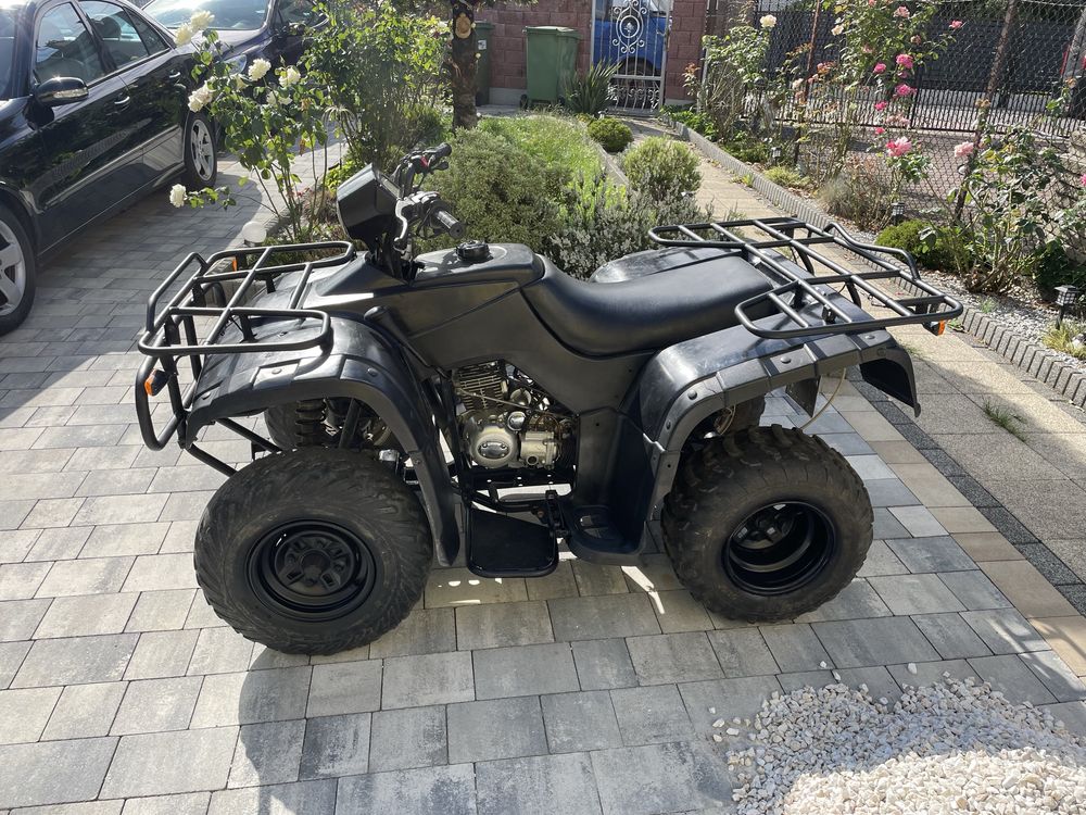 Quad loncin 200  zarejestrowany
