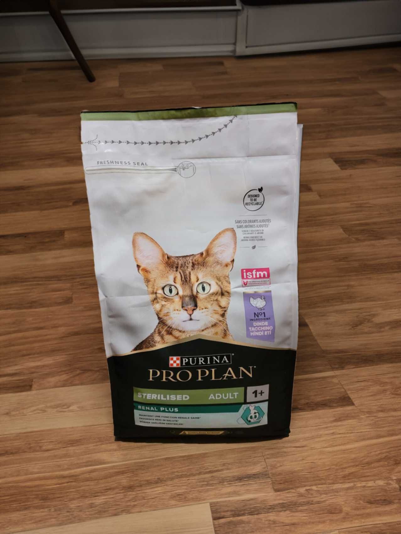 Корм для Стерилизованных Котов с Индейкой Purina Pro Plan Sterilised
