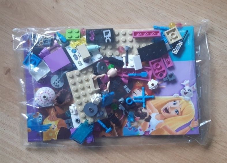 Klocki lego friends - Labolatorium Olivi