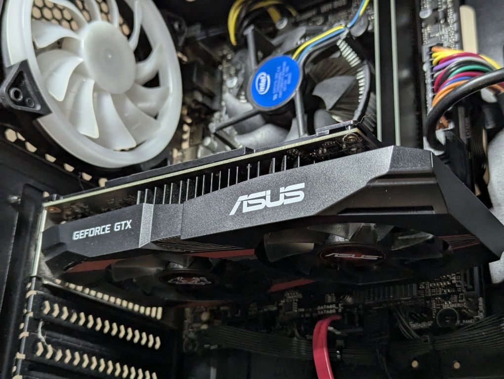 Комп'ютер Everest Home Intel i3-10100F 16 RAM nVidia GTX 1050 TI 1 TB