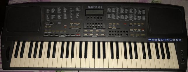Продаю синтезатор Farfisa G8