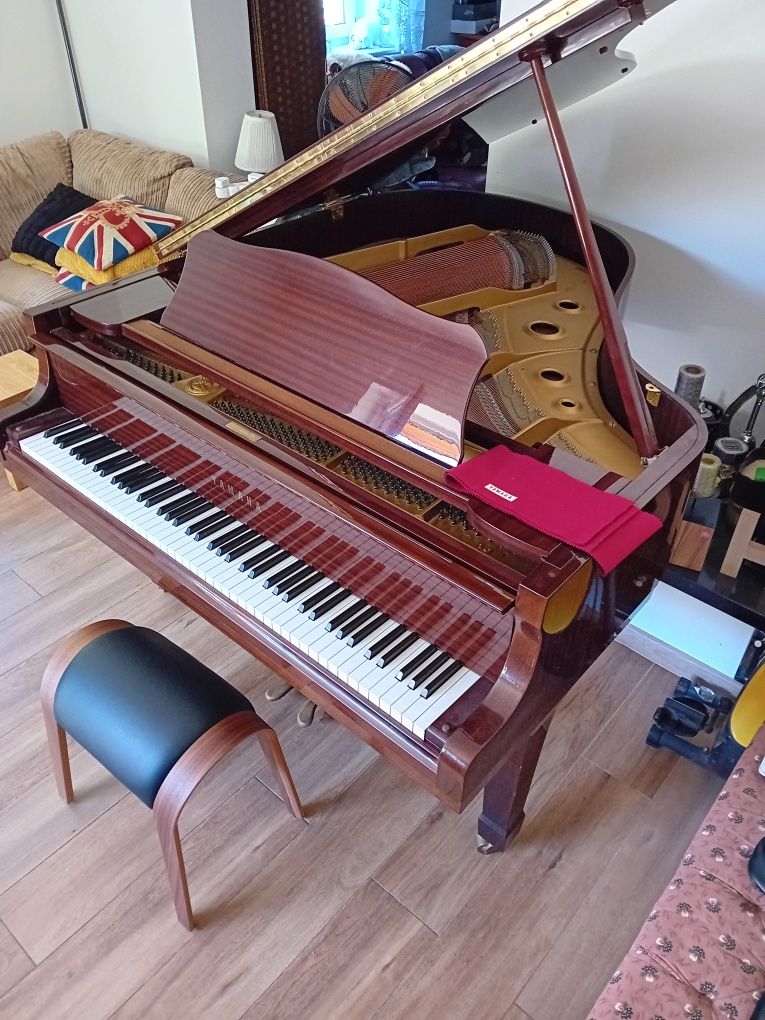 Fortepian Yamaha