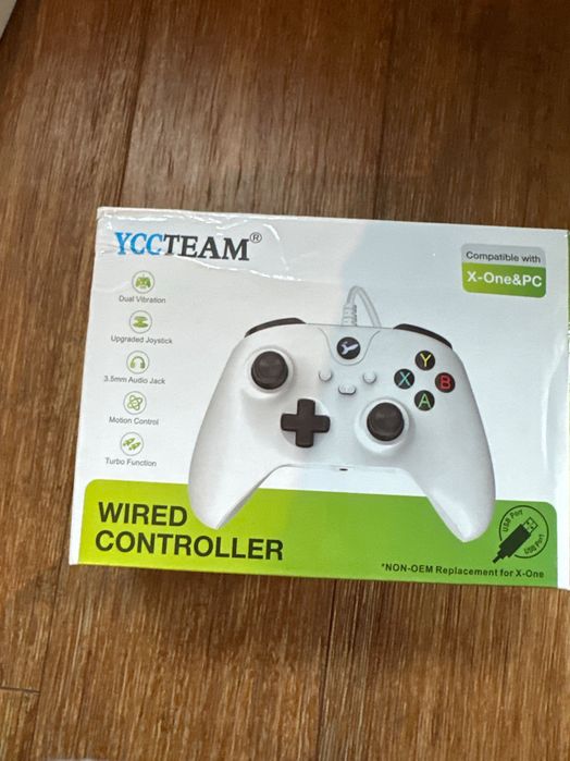 Przewodowy pad YCCTEAM – Xbox One / PC (biały)