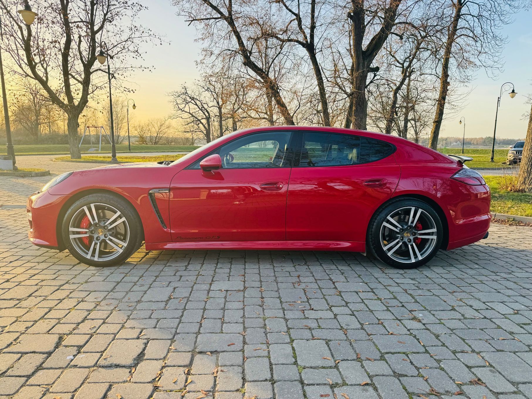 Porsche Panamera Gts