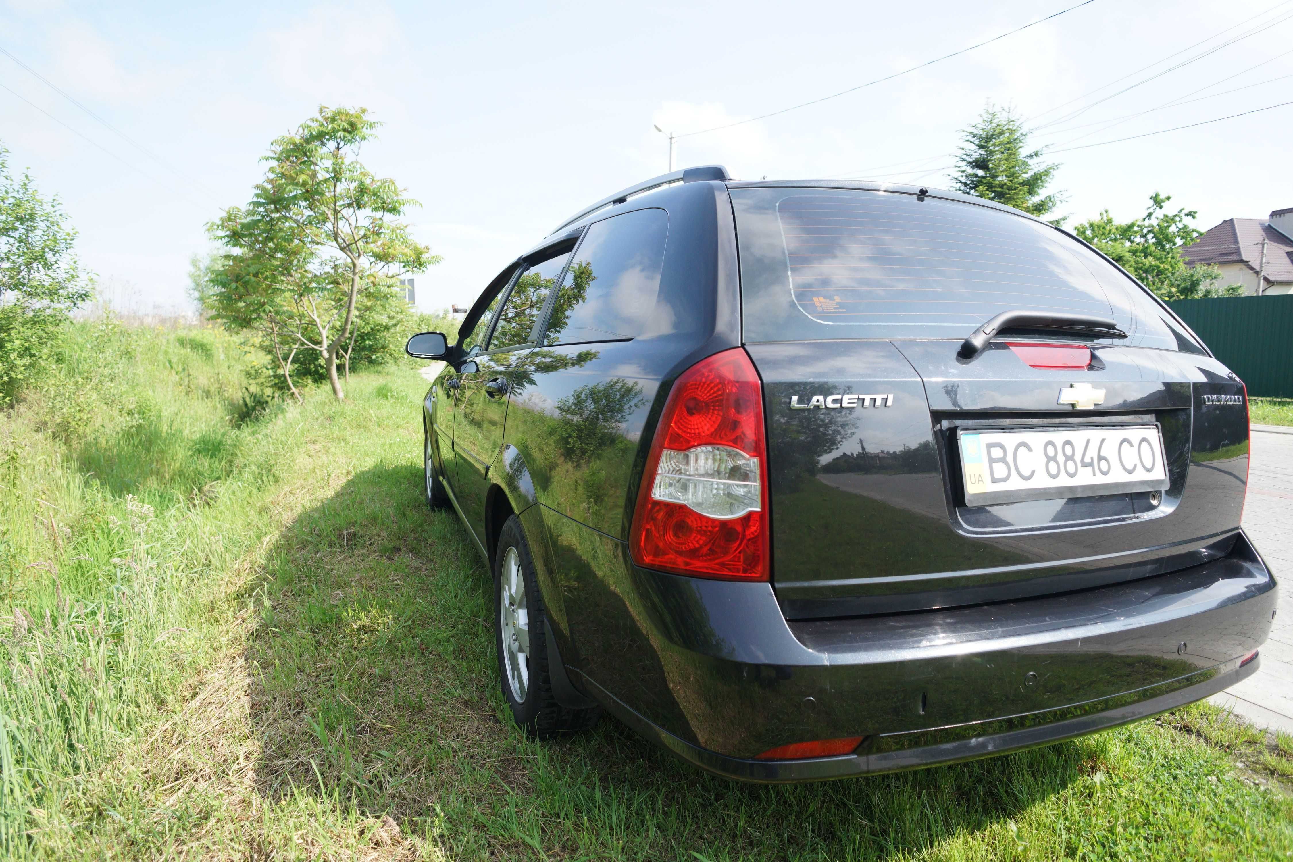 Chevrolet Lacetti 1.8 універсал