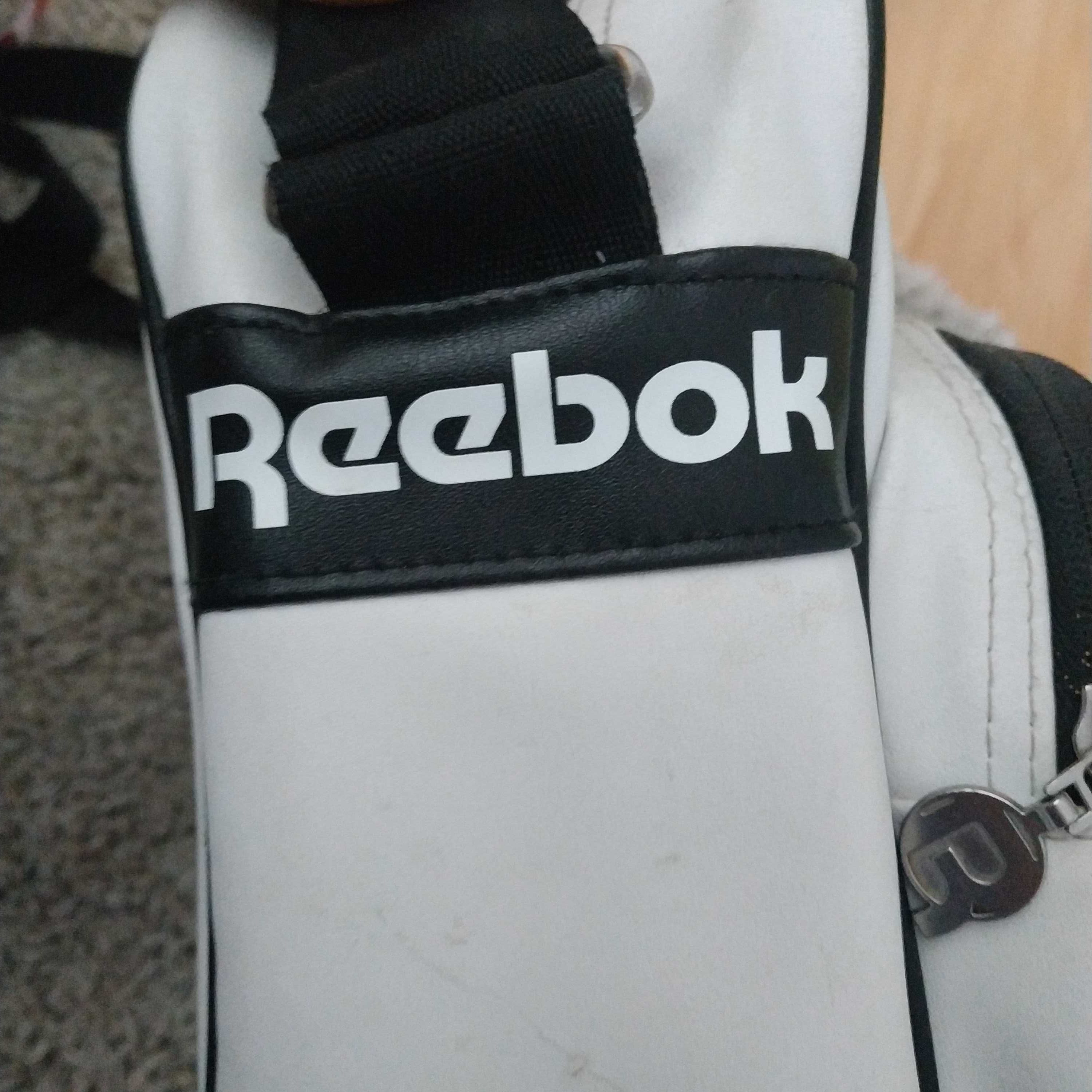 Reebok torba biała na ramię jak nowa skórzana