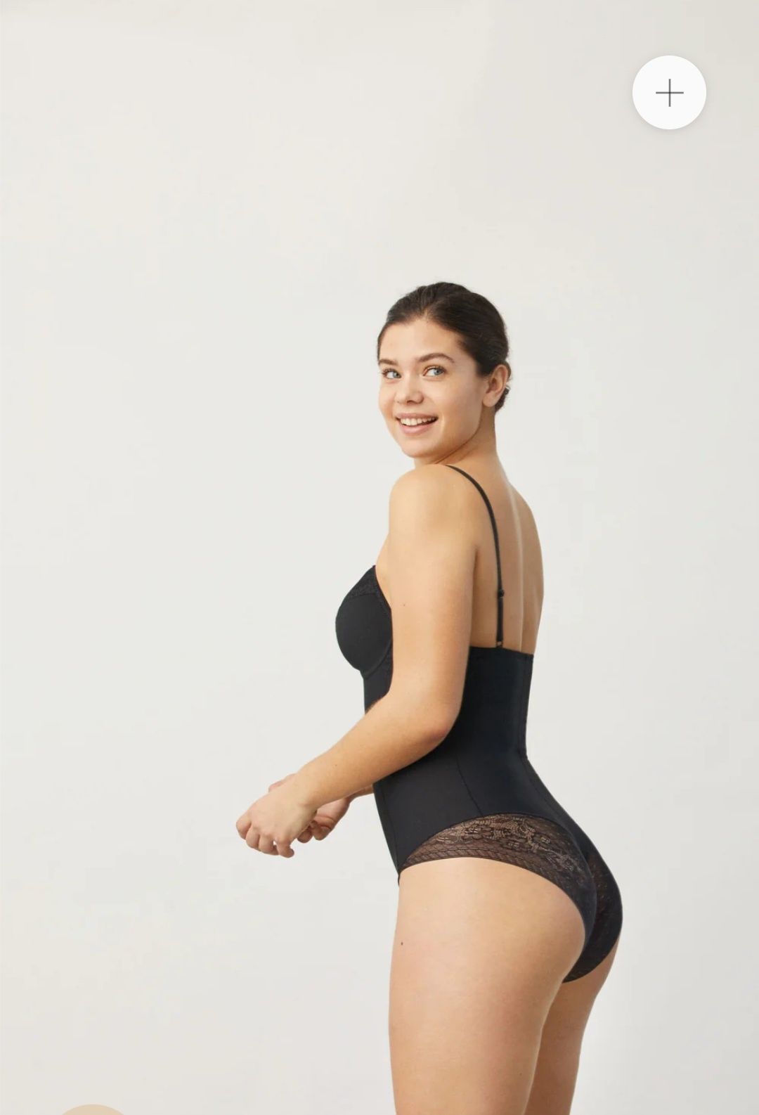 Body redutos sem costuras com enchimento e aro