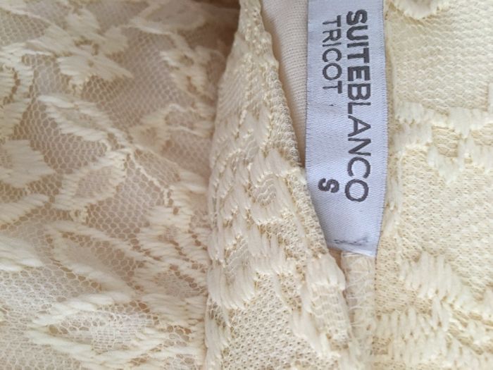 Saia Renda Branca/ Bege (SEMINOVA)