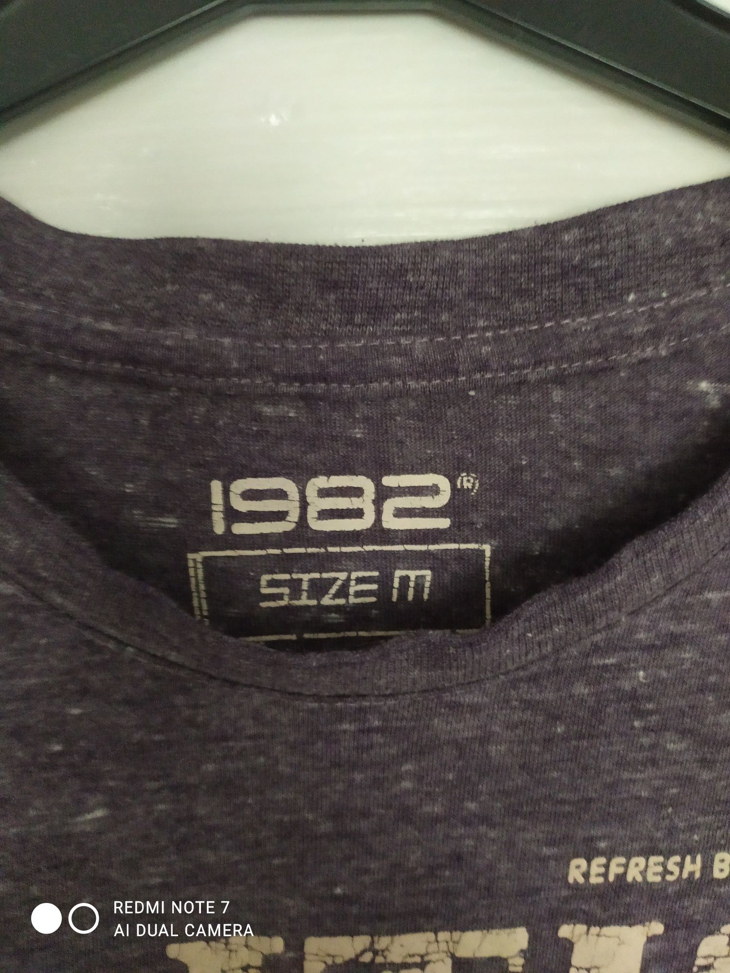 T-shirt męski z nadrukami