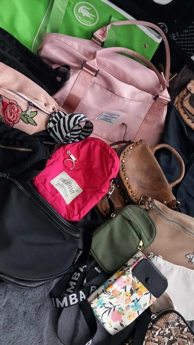 Torebki małe i duże oraz nerki