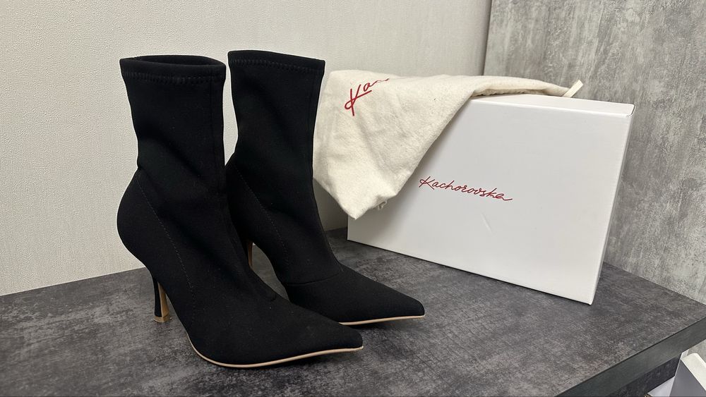 Ботильйони Kim від Kachorovska