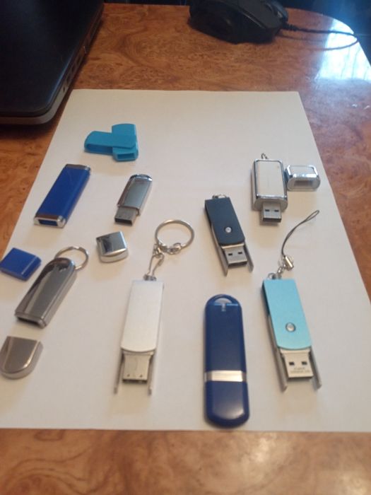 Корпуси для флешки 9шт