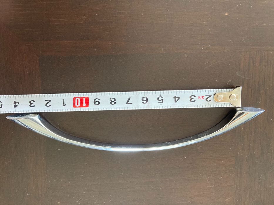 Uchwyt do mebli rozstaw 128 - 130 mm