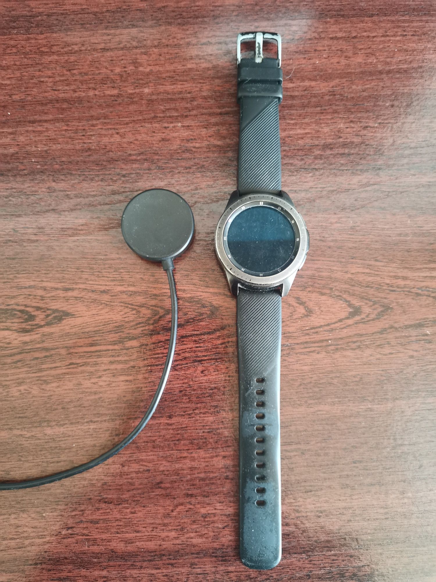 Продам смарт годинник Samsung Galaxy Watch 42mm