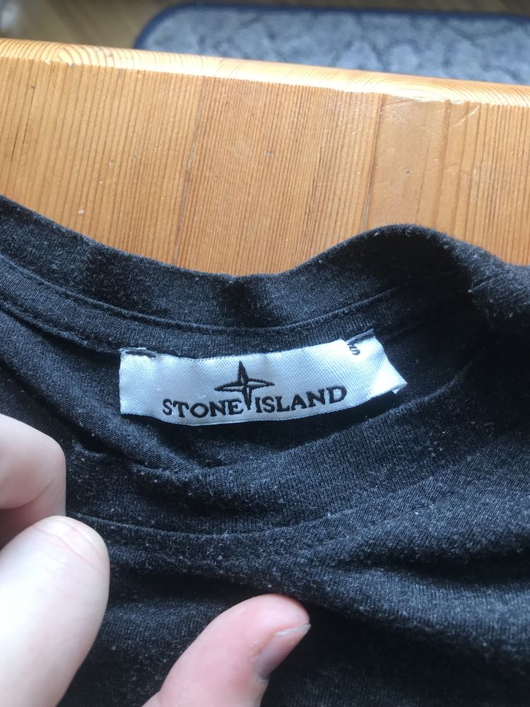 Spszedam koszulkę stone island FEJK!!!