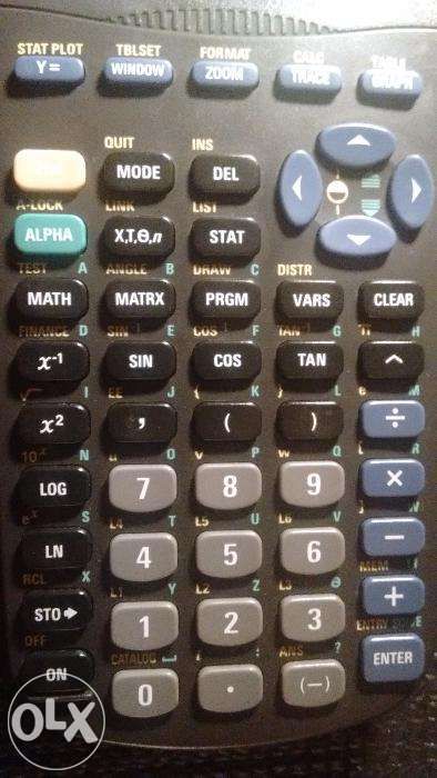 Calculadora Texas Instruments TI-83