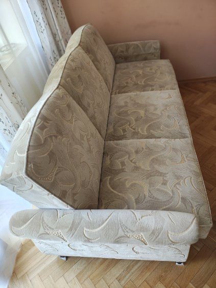 Zestaw mebli kanapa, leżanka + dwa fotele