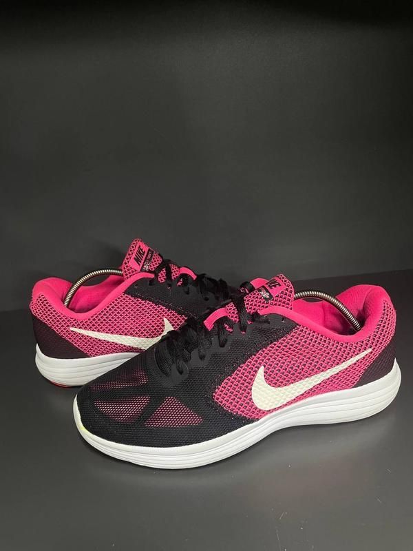 Кросівки Nike revolution