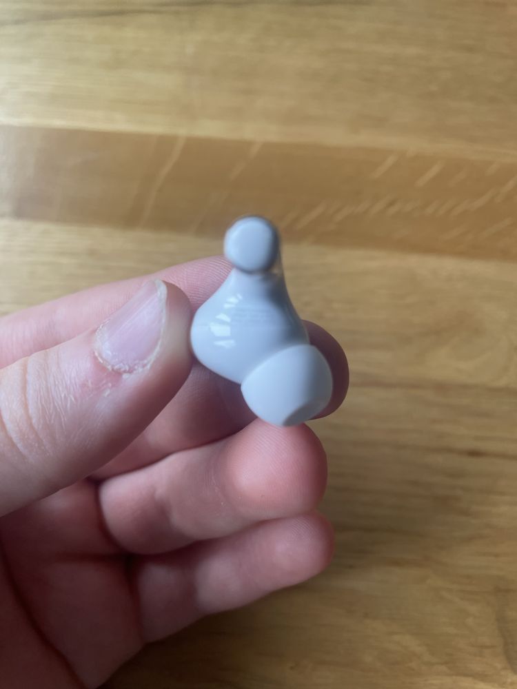 Prawy AirPods pro 2. Genercja A3047. Oryginalny.