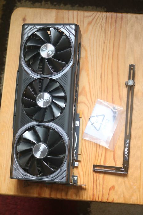 AMD Radeon RX Vega 64 8GB Sapphire Nitro+