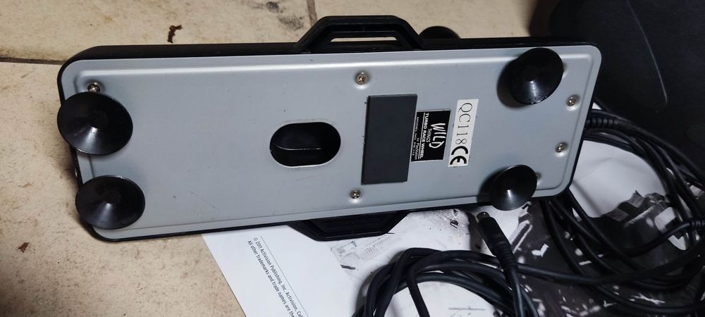 Volante+pedais+velocidades+travão de mão PS1/PS2
