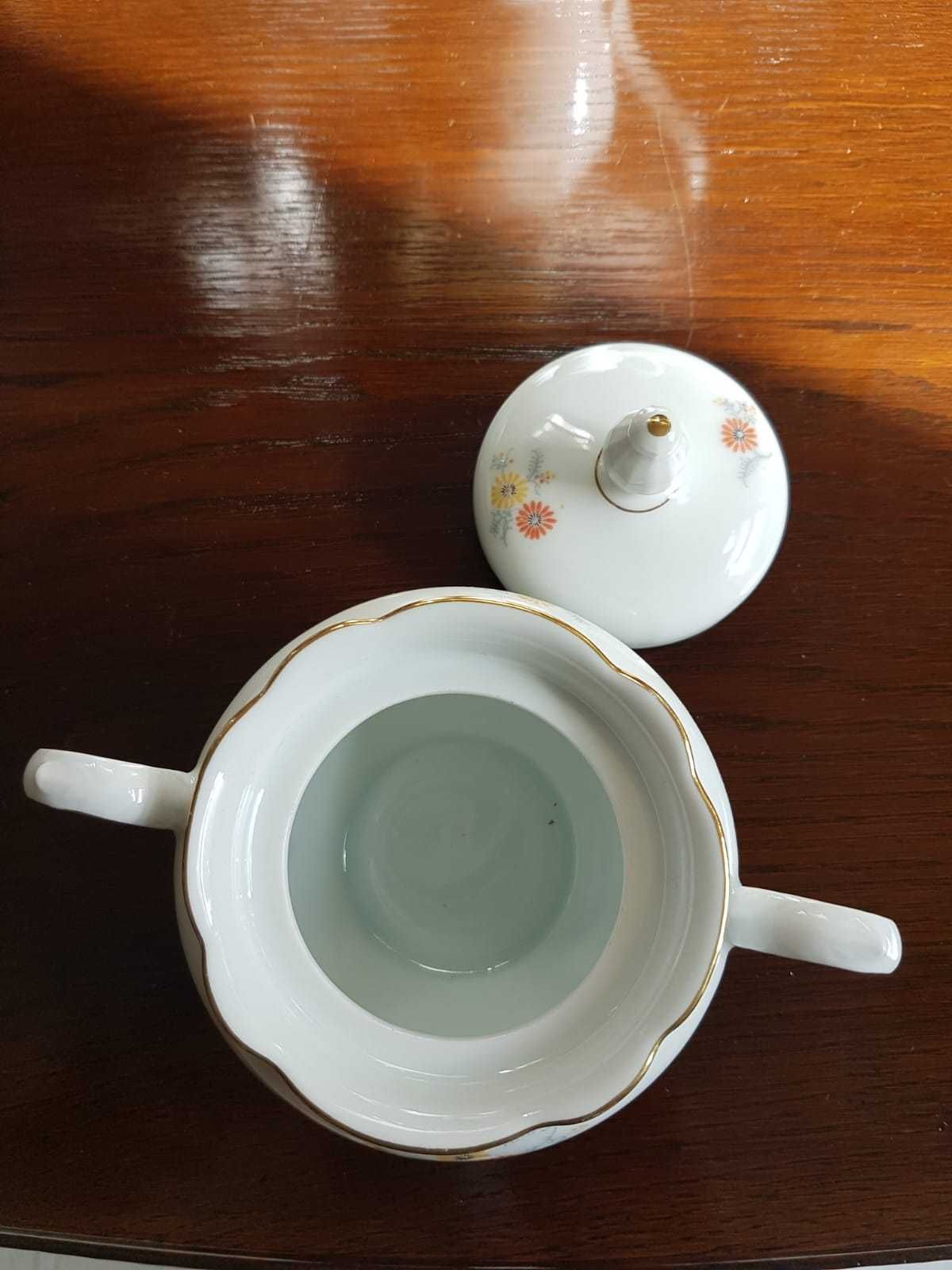 Porcelanowy Serwis kawowy dla 4 osób BAVARIA