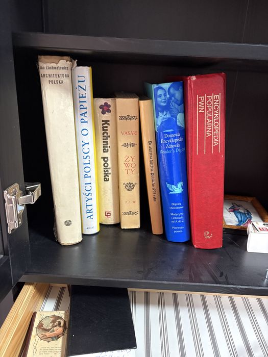 Stare książki cena za sztuke