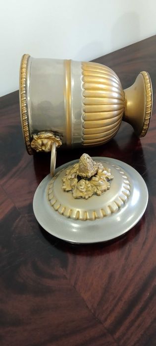 Pote dourado e prata (casquinha)