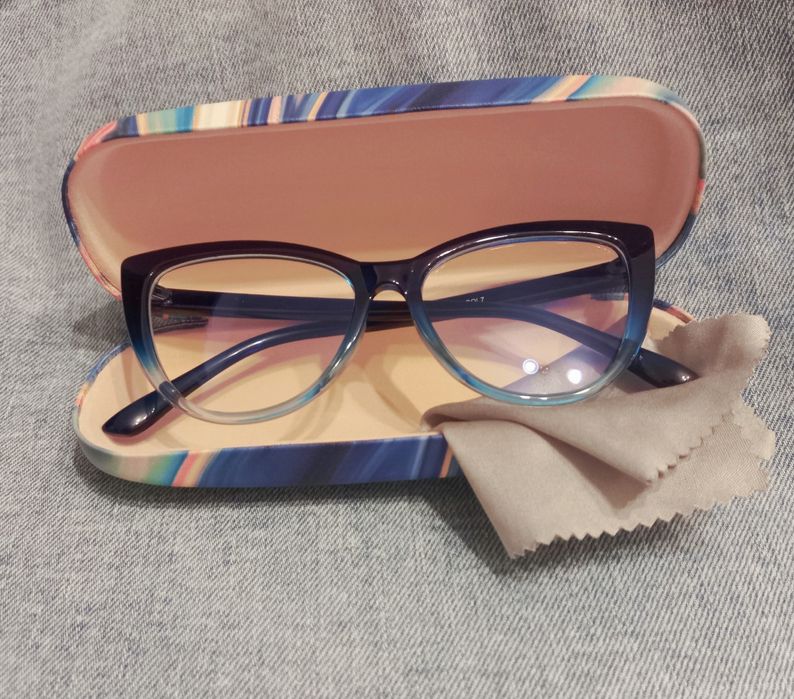 Okulary damskie zerówki, etui na okulary I ściereczka z mikrofibry