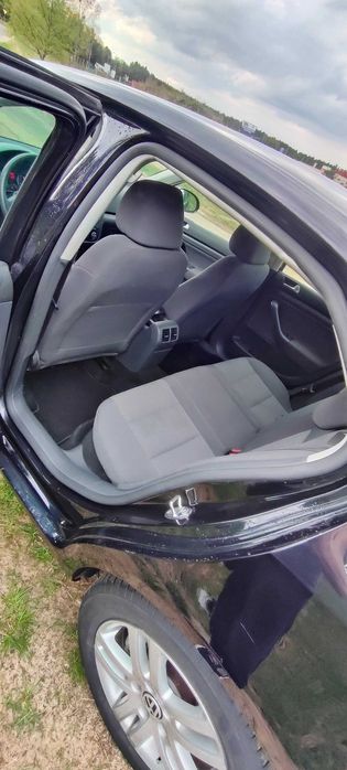 Volkswagen Jetta 1.6 102