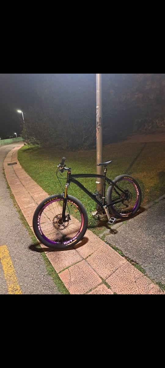 Bicicleta para wheelie