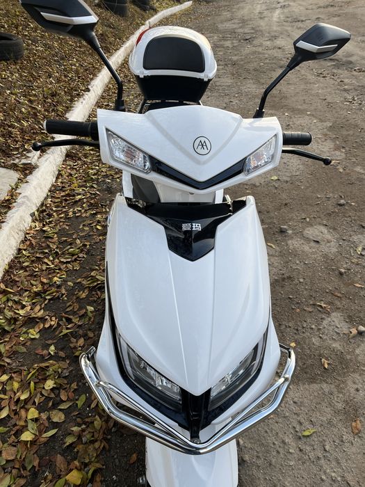 Електроскутер AIMA BIG BULL