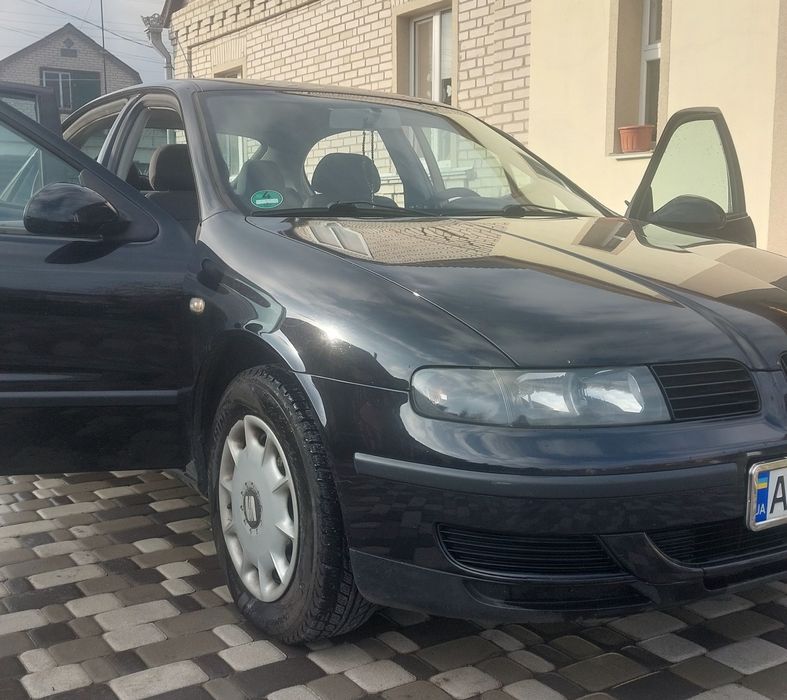 Продаж авто SEAT LEON