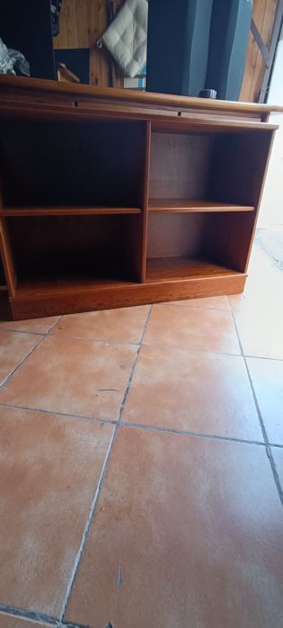 Móvel sala 2 prateleiras pinho maciço