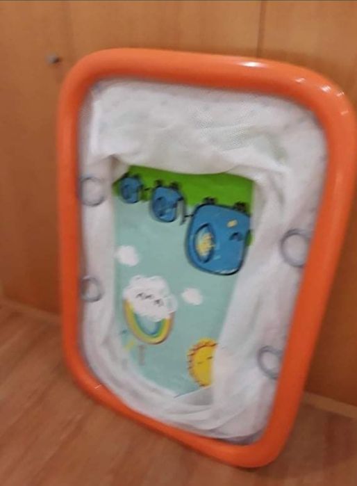 Parque infantil como novo