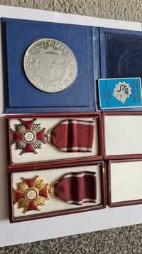 Medale , odznaczenia -zesaw