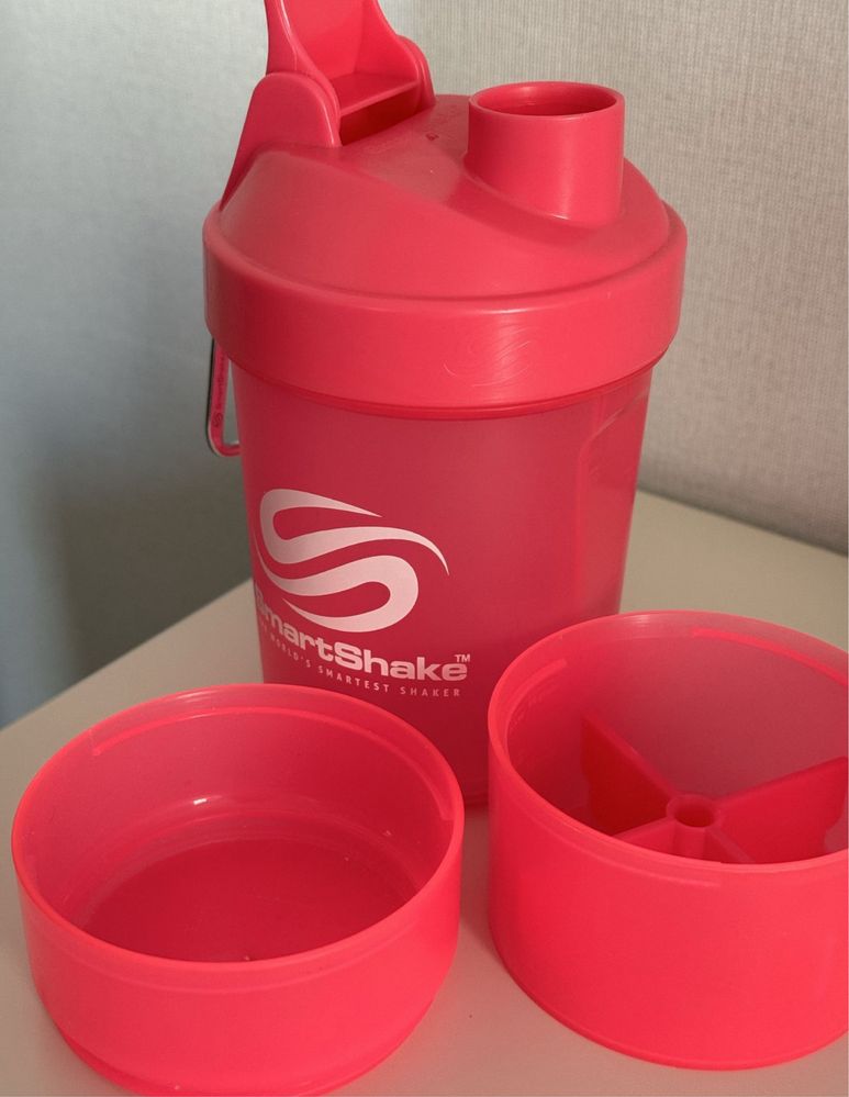 SmartShake Neon шейкер новый для протеина, добавок. BioTechUSA