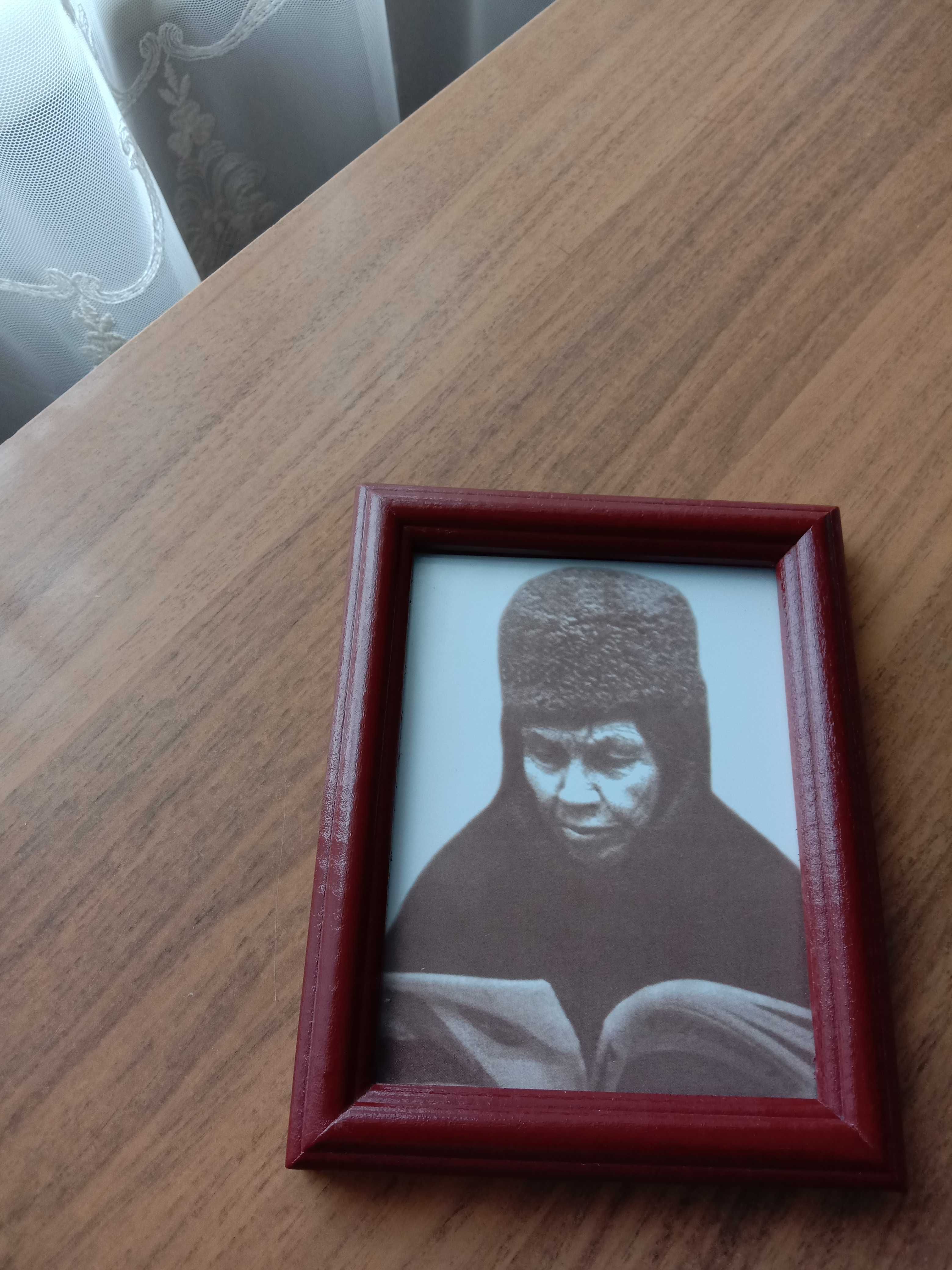 Монахиня Алипия. Фото в рамке.
