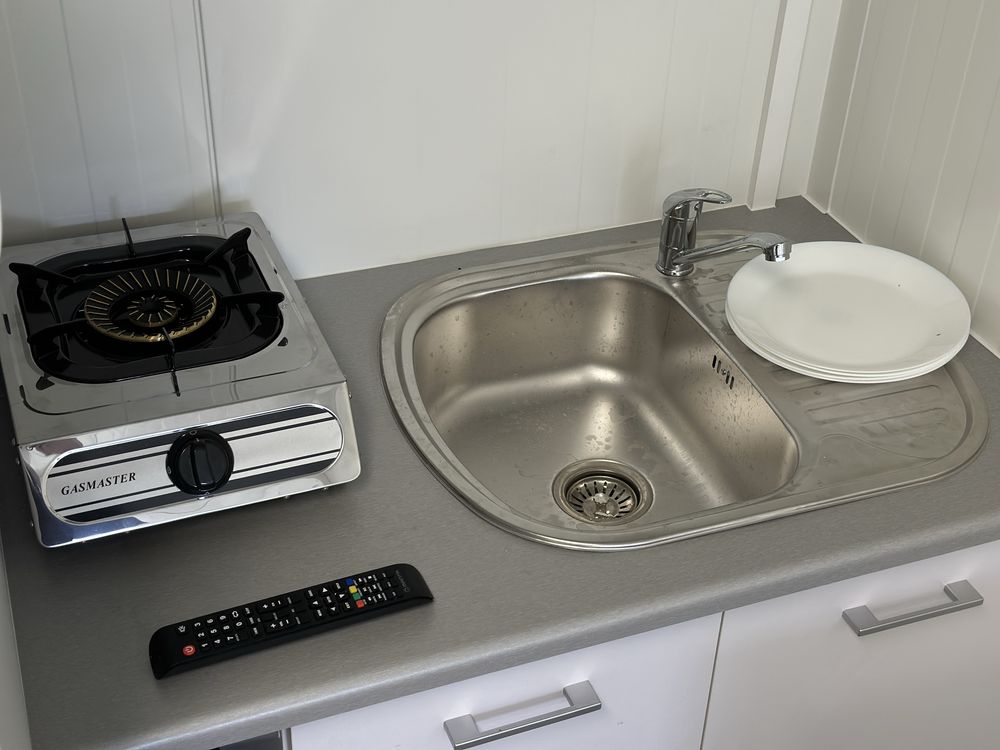 Kontener socjalny/mieszkalny 7x3 m. Wysoki standard, lazienka,klima,tv
