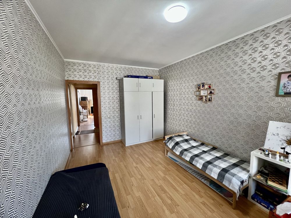 Продаж 3х кімнатної квартири,Урлівська 34,Осокорки,Позняки, генератор