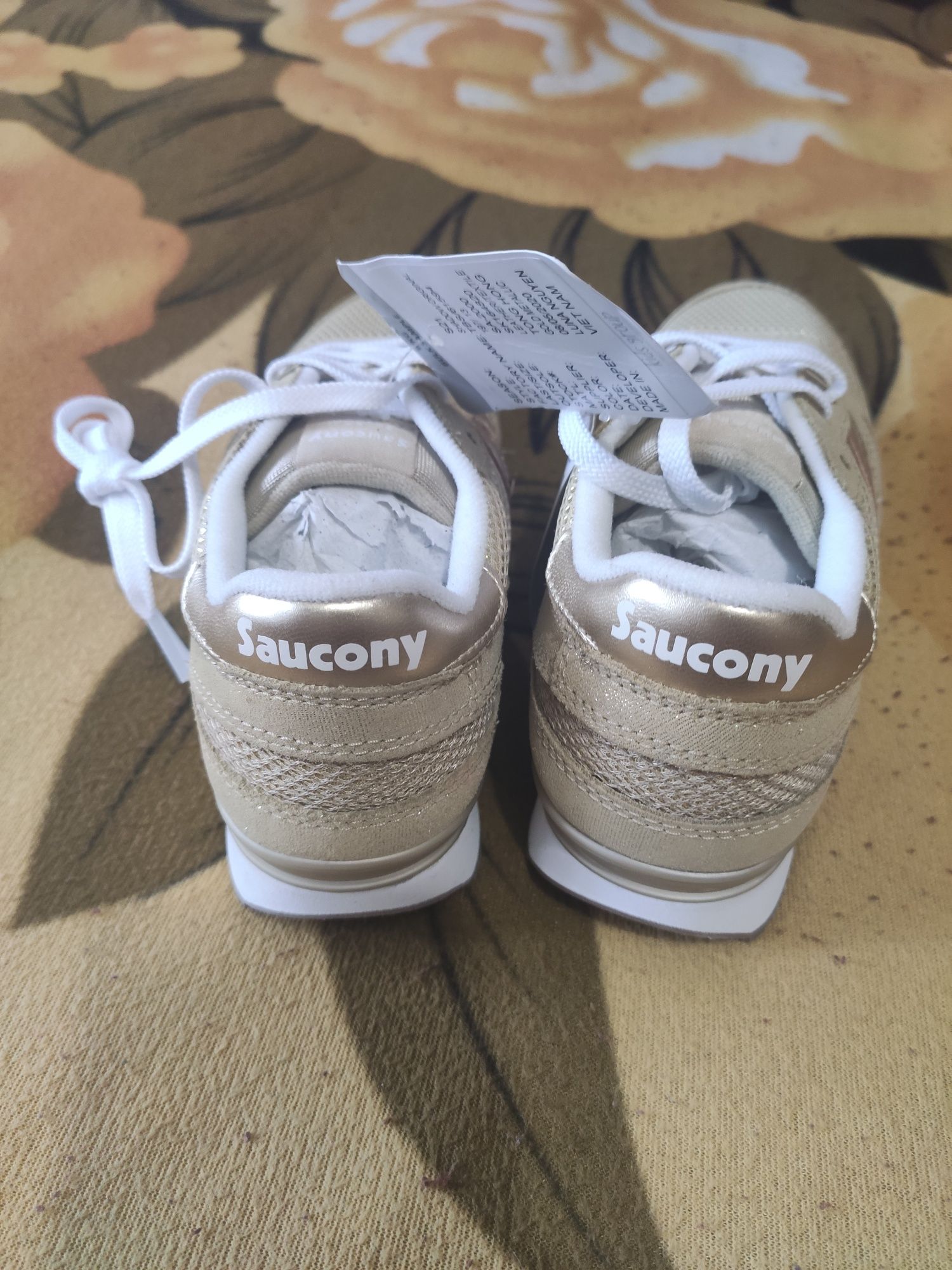 Детские кроссовки новые Saucony