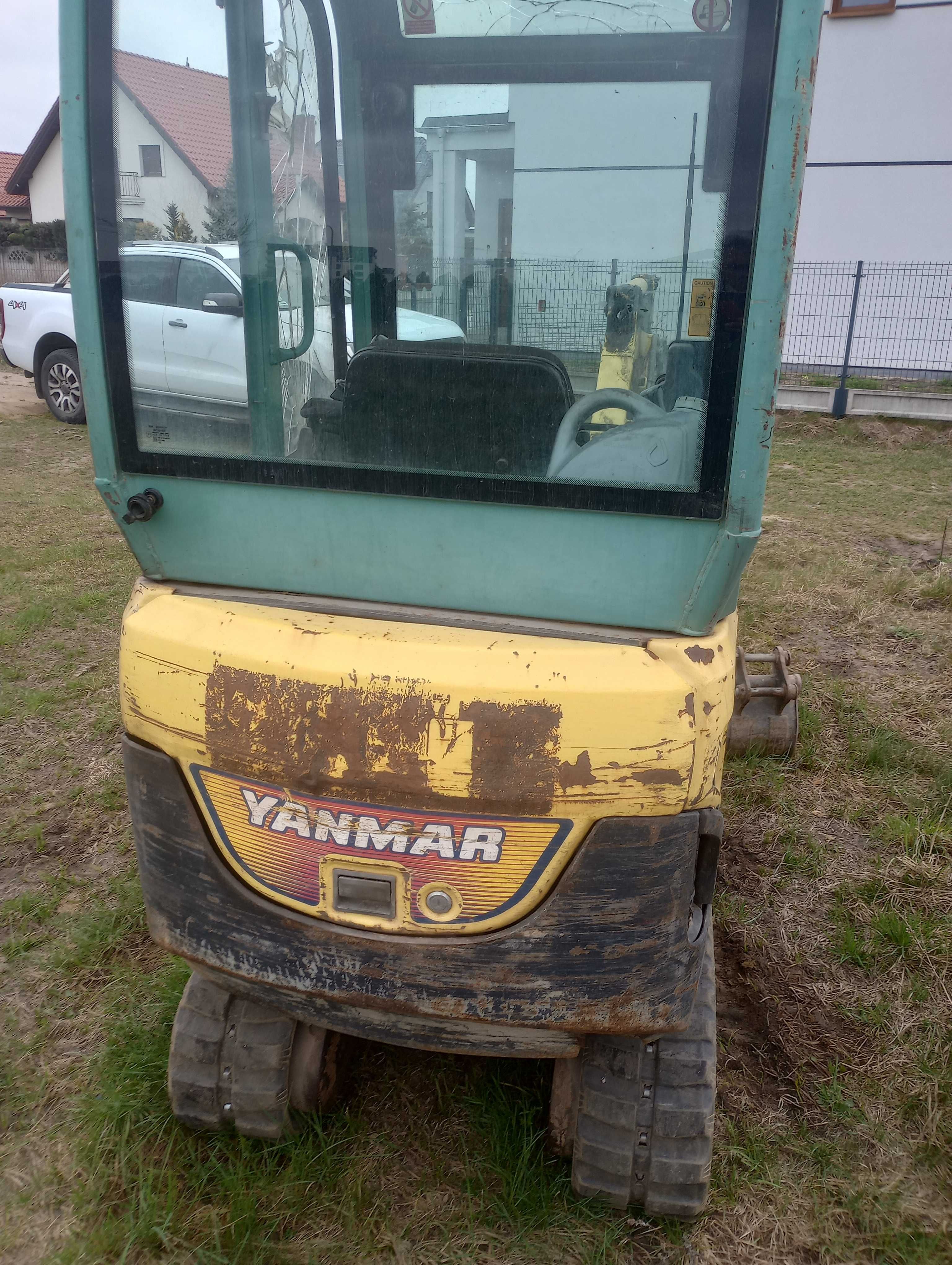 Minikoparka yanmar sv 15