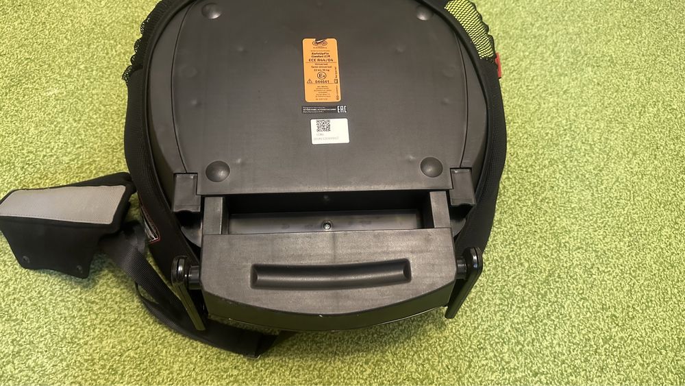 Детское автокресло-бустерHeyner SafeUpFix Comfort XL 22-36 кг, 6-12 ле