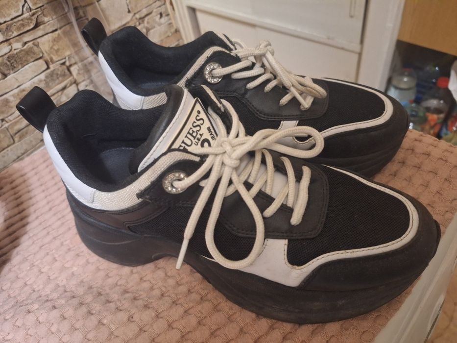 Кроссовки Gess женские