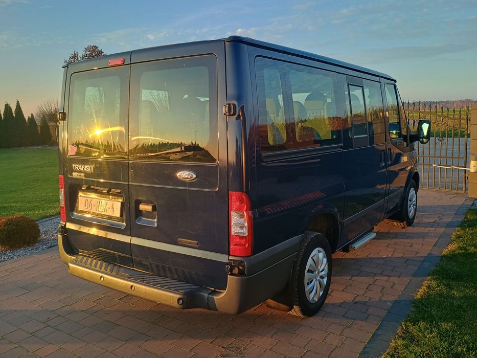 Ford Transit 9 osób! Mały przebieg!