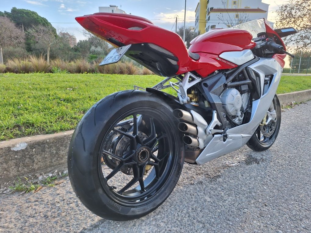 Mv agusta impecável 154€ mensais