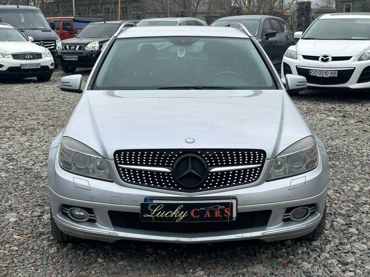 Авто Mercedes-Benz C-Class 2010